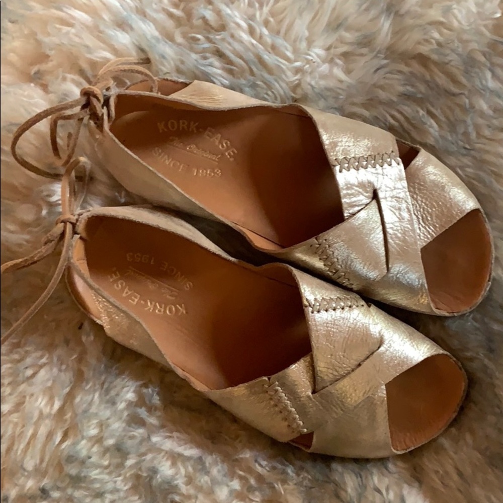 Kork-ease lides